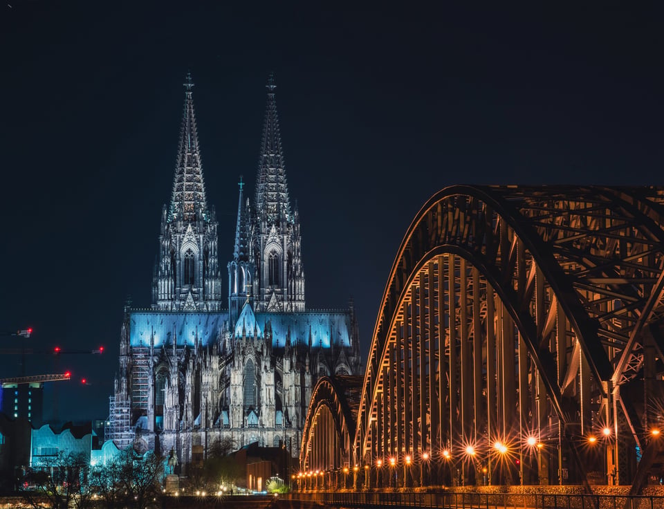 Adana Çıkışlı Benelux, Paris & Köln Turu | SunExpress ile Avrupa'nın Kalbinde 6 Gece 7 Gün